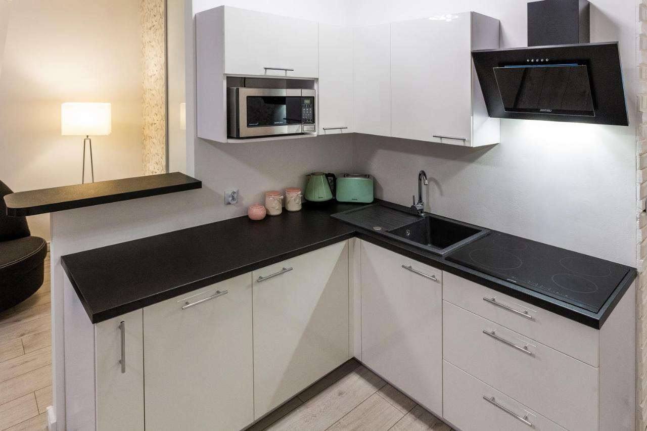 Apartament Rynek Sienny 1 شتشيتسين المظهر الخارجي الصورة